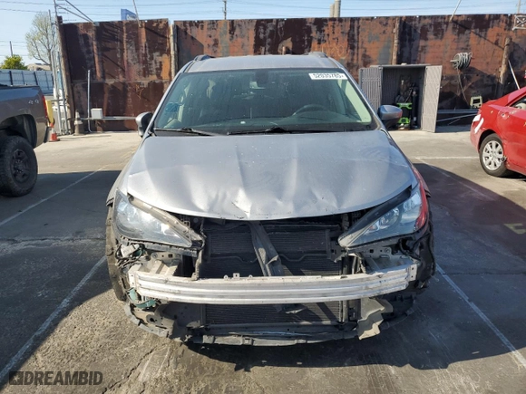 2021 Chrysler Voyager LXI with VIN 2C4RC1DG4MR534139, listed as a Copart auction lot 52035785 with 79,644 mi miles and Salvage Title. Bid and sale history available at carsss.com. Image 5.