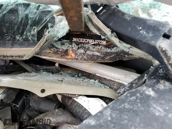 2015 Nissan Note S Plus with VIN 3N1CE2CP9FL377296, listed as a Copart auction lot 56230955 with 121,213 mi miles and Salvage title. Bid and sale history available at DreamBid. Image 13.