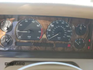 1996 Jaguar XJ z VIN SAJHX1746TC756451, wystawiony jako Copart lot #48991655 z przebiegiem 115 015 mil mil oraz Szkoda całkowita • Salvage title. Historia ofert i sprzedaży dostępna na DreamBid. Obrazek 9.