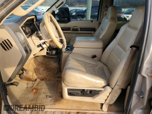 2010 Ford F-250 XL with VIN 1FTSW2AR6AEB29946, listed as a Copart auction lot 87814165 with 255,603 mi miles and Salvage title. Bid and sale history available at DreamBid. Image 7.