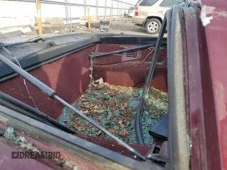 1993 Chevrolet Corvette z VIN 1G1YY23P5P5110452, wystawiony jako Copart lot #43111505 z przebiegiem 96 357 mil mil oraz Szkoda całkowita • Salvage title. Historia ofert i sprzedaży dostępna na DreamBid. Obrazek 10.