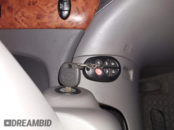 2009 Toyota Sienna XLE with VIN 5TDBK22C29S028110, listed as a IAAI auction lot 41496169 with 253,057 mi miles and . Bid and sale history available at DreamBid. Image 11.