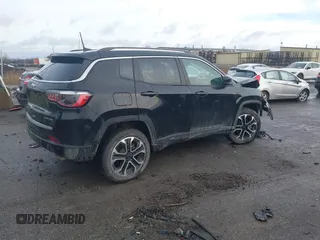 2022 Jeep Compass Limited with VIN 3C4NJDCBXNT150313, listed as a IAAI auction lot 41207215 with 44,415 mi miles and . Bid and sale history available at DreamBid. Image 4.