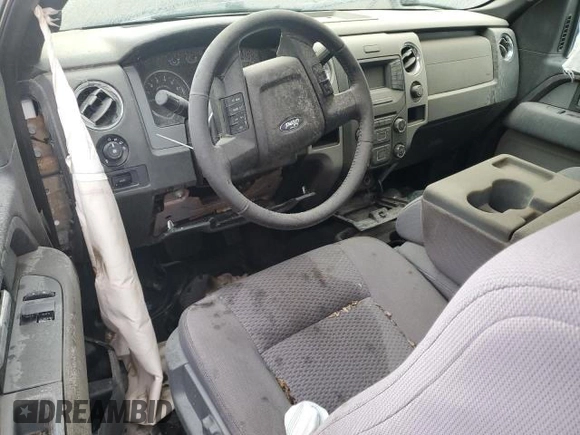 2014 Ford F-150 XL with VIN 1FTMF1CM6EKD18186, listed as a Copart auction lot 61615745 with Not provided miles and Salvage title. Bid and sale history available at DreamBid. Image 8.