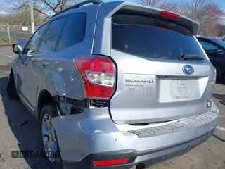 2016 Subaru Forester 2.5i Touring with VIN JF2SJAXC6GH426669, listed as a IAAI auction lot 41923991 with 1 mi miles. Bid and sale history available at carsss.com. Image 3.