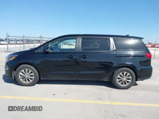 2020 Kia Sedona EX with VIN KNDMB5C18L6581794, listed as a IAAI auction lot 41767614 with 131,009 mi miles. Bid and sale history available at carsss.com. Image 15.