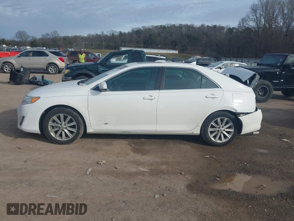 2014 Toyota Camry SE with VIN 4T1BK1FK0EU540896, listed as a IAAI auction lot 41611303 with 108,016 mi miles. Bid and sale history available at carsss.com. Image 14.