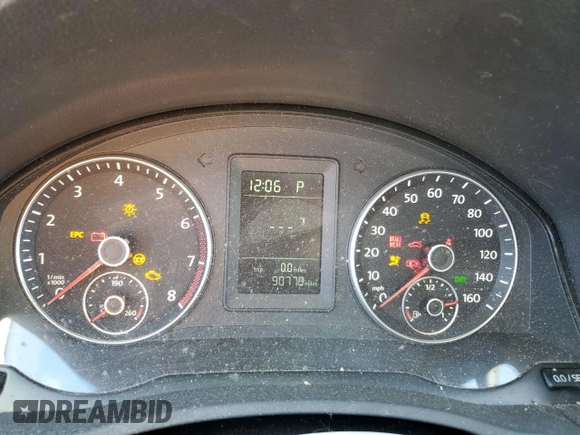 2010 Volkswagen Jetta Limited Edition with VIN 3VWAZ7AJ1AM119889, listed as a Copart auction lot 60680275 with 90,778 mi miles and Salvage title. Bid and sale history available at DreamBid. Image 9.
