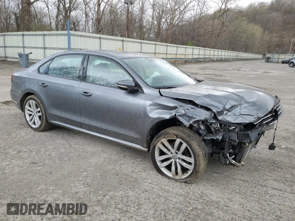 2019 Volkswagen Passat Wolfsburg Edition z VIN 1VWLA7A38KC005411, wystawiony jako Copart lot #52876005 z przebiegiem 82 144 mil mil oraz Szkoda całkowita • Salvage title. Historia ofert i sprzedaży dostępna na DreamBid. Obrazek 4.