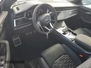 2023 Audi RS Q8 z VIN WU1ARBF11PD031124, wystawiony jako Copart lot #75312284 z przebiegiem 2 673 mil mil oraz Szkoda całkowita • Salvage title. Historia ofert i sprzedaży dostępna na DreamBid. Obrazek 8.