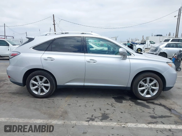 2010 Lexus RX 350 z VIN 2T2ZK1BA4AC032983, wystawiony jako IAAI lot #42443559 z przebiegiem 209 650 mil mil oraz . Historia ofert i sprzedaży dostępna na DreamBid. Obrazek 13.