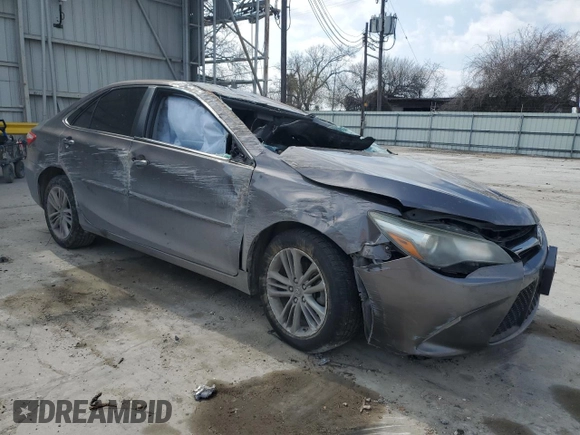 2017 Toyota Camry XLE with VIN 4T1BF1FK7HU333723, listed as a Copart auction lot 44338705 with Not Provided miles and Salvage Title. Bid and sale history available at carsss.com. Image 4.