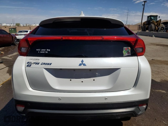 2020 Mitsubishi Eclipse Cross ES z VIN JA4AS3AA6LZ001722, wystawiony jako Copart lot #52418505 z przebiegiem 45 783 mil mil oraz Szkoda całkowita • Salvage title. Historia ofert i sprzedaży dostępna na DreamBid. Obrazek 6.