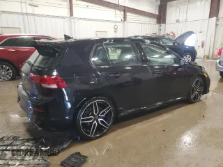 2023 Volkswagen Golf 20th Anniversary Edition z VIN WVWBB7CD5PW211678, wystawiony jako Copart lot #44913505 z przebiegiem 8 627 mil mil oraz Szkoda całkowita • Salvage title. Historia ofert i sprzedaży dostępna na DreamBid. Obrazek 3.