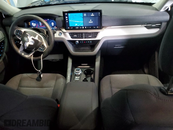 2025 Ford Explorer Active с VIN 1FMUK7DH4SGA94345, выставлен на аукционе Copart как лот 56385465 с пробегом 2 472 миль миль и Списание • Salvage title. История ставок и продаж доступна на DreamBid. Изображение 8.