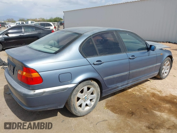 2002 BMW 3 Series 325i z VIN WBAEV33462KL68548, wystawiony jako IAAI lot #42755732 z przebiegiem Nie podano mil oraz . Historia ofert i sprzedaży dostępna na DreamBid. Obrazek 4.