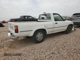 1994 Toyota Pickup DX with VIN JT4RN81P7R5177681, listed as a Copart auction lot 44344655 with 31,857 mi miles and Salvage title. Bid and sale history available at DreamBid. Image 3.