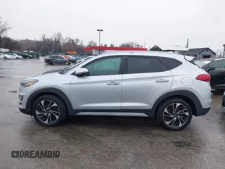2019 Hyundai Tucson Ultimate with VIN KM8J3CAL7KU870101, listed as a IAAI auction lot 41084692 with 45,645 mi miles. Bid and sale history available at carsss.com. Image 15.