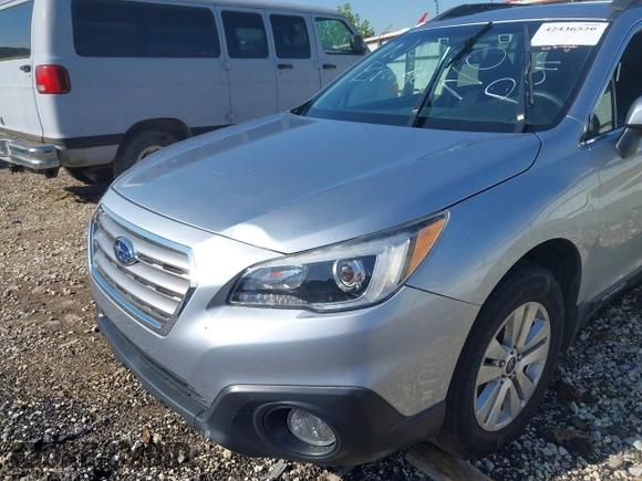 2017 Subaru Outback Premium with VIN 4S4BSAHC3H3341230, listed as a IAAI auction lot 42436520 with 39,913 mi miles and . Bid and sale history available at DreamBid. Image 6.