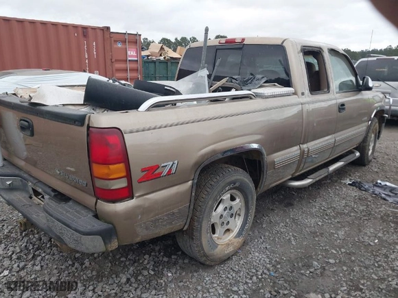 1999 Chevrolet Silverado 1500 LS with VIN 2GCEK19T0X1141250, listed as a IAAI auction lot 41542235 with 1 mi miles. Bid and sale history available at carsss.com. Image 4.
