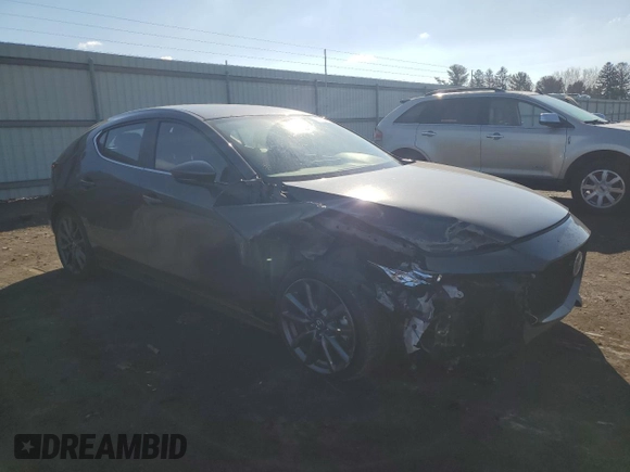 2020 Mazda 3 Preferred with VIN JM1BPBMM5L1168521, listed as a Copart auction lot 46648275 with 33,088 mi miles and Salvage Title. Bid and sale history available at DreamBid. Image 4.