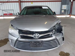 2017 Toyota Camry XLE with VIN 4T1BF1FK7HU713452, listed as a IAAI auction lot 41900223 with 90,192 mi miles. Bid and sale history available at carsss.com. Image 12.