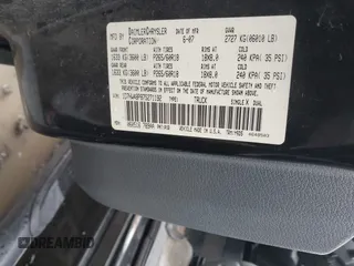 2007 Dodge Dakota SLT z VIN 1D7HW48P87S271192, wystawiony jako IAAI lot #41421142 z przebiegiem 198 588 mil mil oraz . Historia ofert i sprzedaży dostępna na DreamBid. Obrazek 9.
