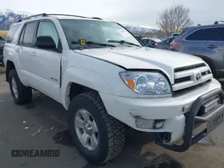 2004 Toyota 4Runner SR5 with VIN JTEBT14RX40041431, listed as a IAAI auction lot 41199692 with 200,843 mi miles and . Bid and sale history available at DreamBid. Image 1.