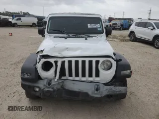 2020 Jeep Wrangler Unlimited Sport S with VIN 1C4HJXDG9LW311833, listed as a Copart auction lot 49344435 with 61,759 mi miles and Salvage title. Bid and sale history available at DreamBid. Image 5.