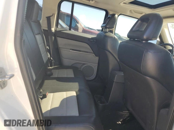 2007 Jeep Patriot Limited with VIN 1J8FT48W57D324302, listed as a Copart auction lot 47998675 with 225,080 mi miles and Salvage title. Bid and sale history available at DreamBid. Image 10.