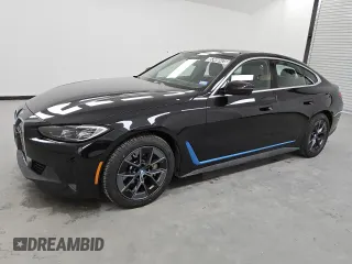 2024 BMW i4 xDrive40 with VIN WBY83FB05RFS78234, listed as a Copart auction lot 53400425 with 20,731 mi miles and Clean Title. Bid and sale history available at carsss.com. Image 1.