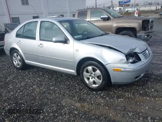 2004 Volkswagen Jetta Sedan GLS with VIN 3VWSK69M54M058665, listed as a IAAI auction lot 41559912 with 139,114 mi miles. Bid and sale history available at carsss.com. Image 1.