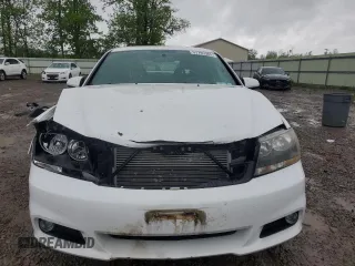 2014 Dodge Avenger SXT with VIN 1C3CDZCG3EN165716, listed as a Copart auction lot 57795365 with 33,070 mi miles and Salvage title. Bid and sale history available at DreamBid. Image 5.