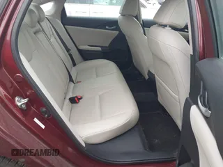 2020 Honda Insight Touring z VIN 19XZE4F93LE010040, wystawiony jako IAAI lot #42240572 z przebiegiem 52 299 mil mil oraz . Historia ofert i sprzedaży dostępna na DreamBid. Obrazek 8.