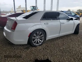 2015 Chrysler 300 C with VIN 2C3CCAET8FH829999, listed as a Copart auction lot 77652174 with Not Provided miles and Clean Title. Bid and sale history available at DreamBid. Image 3.