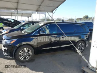 2021 Kia Sedona EX with VIN KNDMC5C10M6671729, listed as a IAAI auction lot 40858206 with 58,775 mi miles. Bid and sale history available at carsss.com. Image 15.