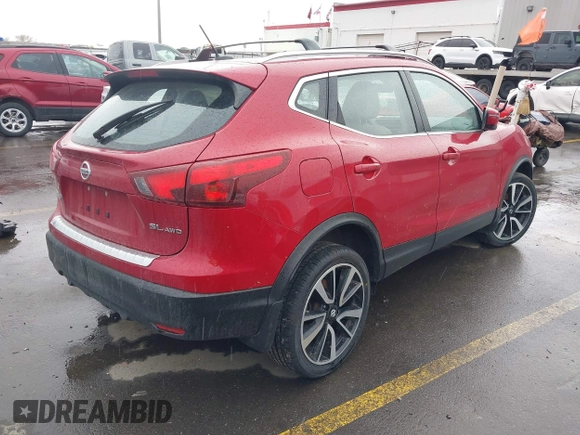 2017 Nissan Rogue SL z VIN JN1BJ1CR8HW104723, wystawiony jako IAAI lot #41535387 z przebiegiem 79 120 mil mil oraz . Historia ofert i sprzedaży dostępna na DreamBid. Obrazek 4.