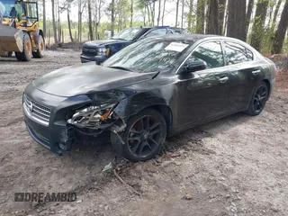 2009 Nissan Maxima SV with VIN 1N4AA51E39C841742, listed as a IAAI auction lot 41964426 with 165,199 mi miles and . Bid and sale history available at DreamBid. Image 2.