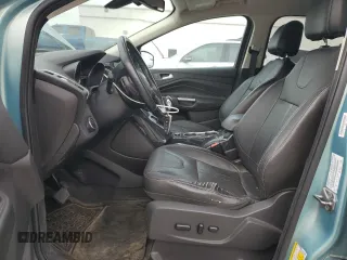 2013 Ford Escape Titanium с VIN 1FMCU9J94DUC35451, выставлен на аукционе Copart как лот 54412335 с пробегом 187 938 миль миль и Списание • Salvage title. История ставок и продаж доступна на DreamBid. Изображение 7.