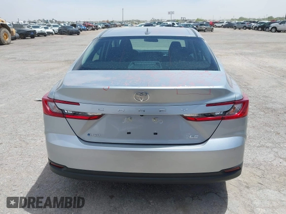 2025 Toyota Camry LE z VIN 4T1DAACKXSU137360, wystawiony jako IAAI lot #42245564 z przebiegiem 1 247 mil mil oraz . Historia ofert i sprzedaży dostępna na DreamBid. Obrazek 16.
