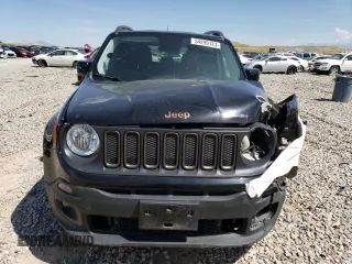 2016 Jeep Renegade Latitude with VIN ZACCJBBT3GPD87712, listed as a Copart auction lot 61393394 with 63,791 mi miles and Salvage Title. Bid and sale history available at DreamBid. Image 5.