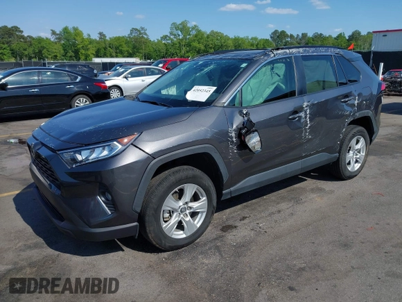 2019 Toyota RAV4 XLE with VIN 2T3W1RFV7KW003930, listed as a IAAI auction lot 42052345 with 38,954 mi miles. Bid and sale history available at carsss.com. Image 2.