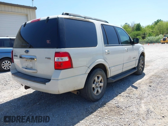 2008 Ford Expedition SSV с VIN 1FMFU15518LA74297, выставлен на аукционе IAAI как лот 41984902 с пробегом 213 859 миль миль и . История ставок и продаж доступна на DreamBid. Изображение 4.