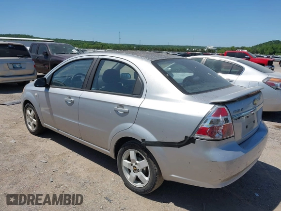 2007 Chevrolet Aveo LT with VIN KL1TG56667B135054, listed as a IAAI auction lot 42286340 with 101,328 mi miles and . Bid and sale history available at DreamBid. Image 3.