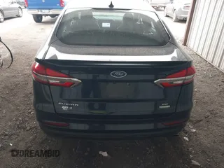 2020 Ford Fusion SE with VIN 3FA6P0HDXLR225825, listed as a IAAI auction lot 41838972 with 49,235 mi miles and . Bid and sale history available at DreamBid. Image 16.