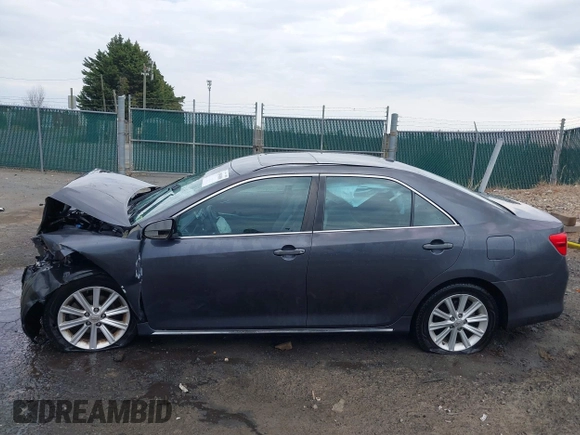2013 Toyota Camry L with VIN 4T1BF1FK4DU292073, listed as a IAAI auction lot 41891808 with 140,658 mi miles. Bid and sale history available at carsss.com. Image 15.