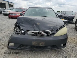 2006 Toyota Camry LE z VIN 4T1BF30K76U635823, wystawiony jako Copart lot #54246045 z przebiegiem 211 090 mil mil oraz Szkoda całkowita • Salvage title. Historia ofert i sprzedaży dostępna na DreamBid. Obrazek 5.