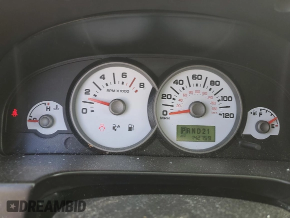 2007 Ford Escape XLT with VIN 1FMCU03147KB99005, listed as a Copart auction lot 76343974 with 142,759 mi miles and Salvage Title. Bid and sale history available at carsss.com. Image 9.