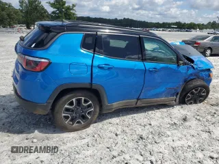 2018 Jeep Compass Trailhawk with VIN 3C4NJDDB1JT501151, listed as a Copart auction lot 60978135 with Not provided miles and Salvage title. Bid and sale history available at DreamBid. Image 3.