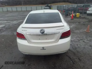 2012 Buick LaCrosse Leather z VIN 1G4GC5E32CF218413, wystawiony jako IAAI lot #41747477 z przebiegiem 135 978 mil mil oraz . Historia ofert i sprzedaży dostępna na DreamBid. Obrazek 16.